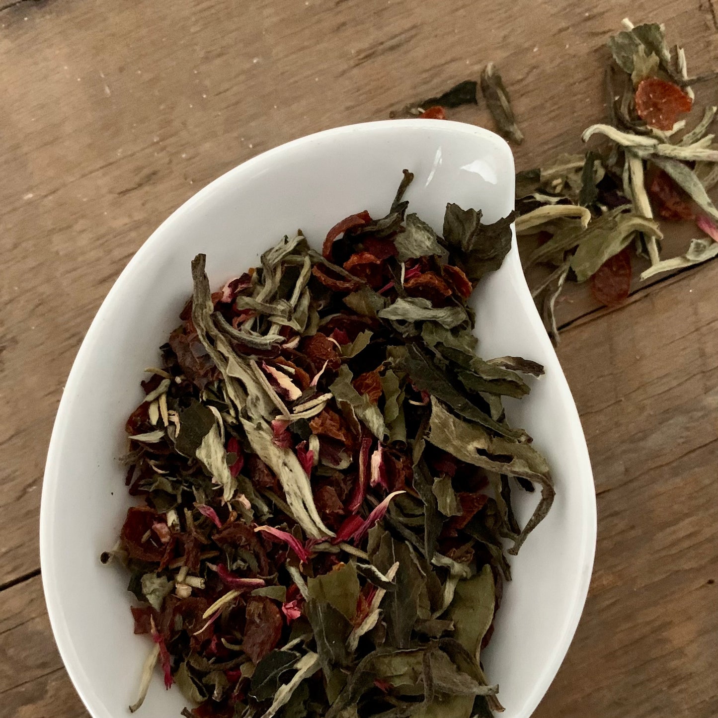 Raspberry Garden - White Tea